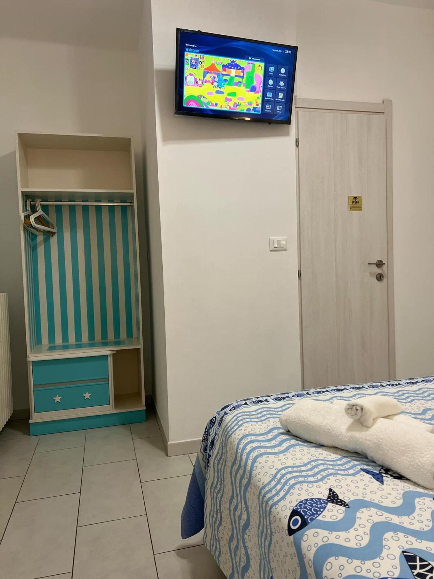 Bike Hotel Oasi Finale Ligure Exteriör bild