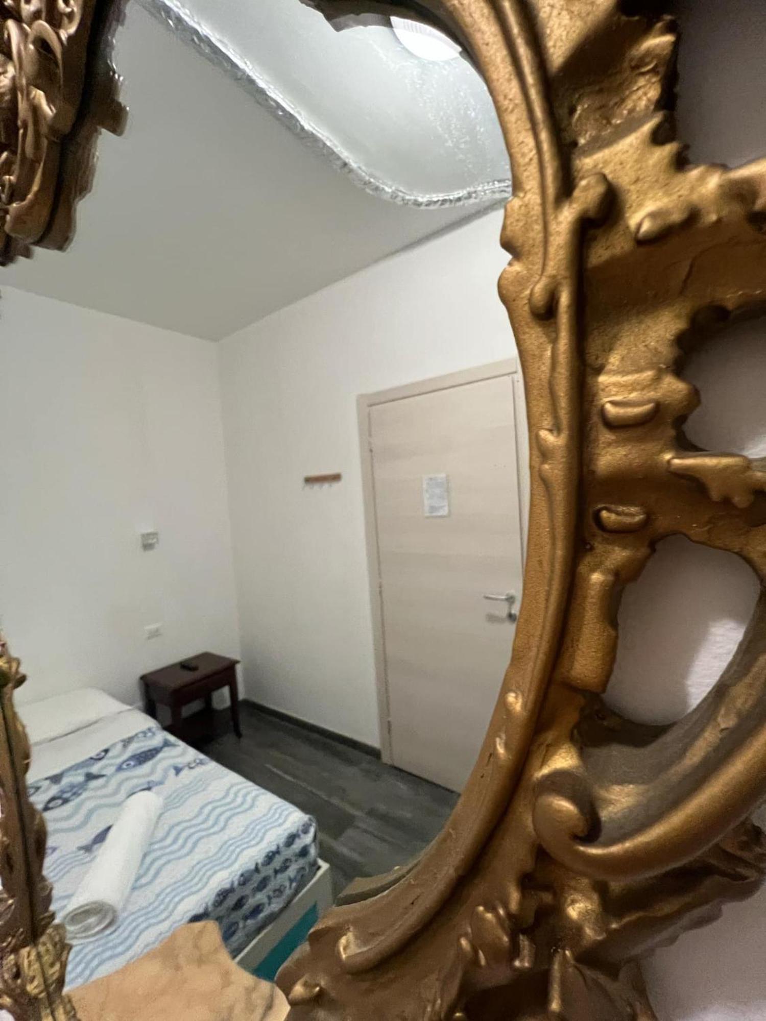 Bike Hotel Oasi Finale Ligure Exteriör bild